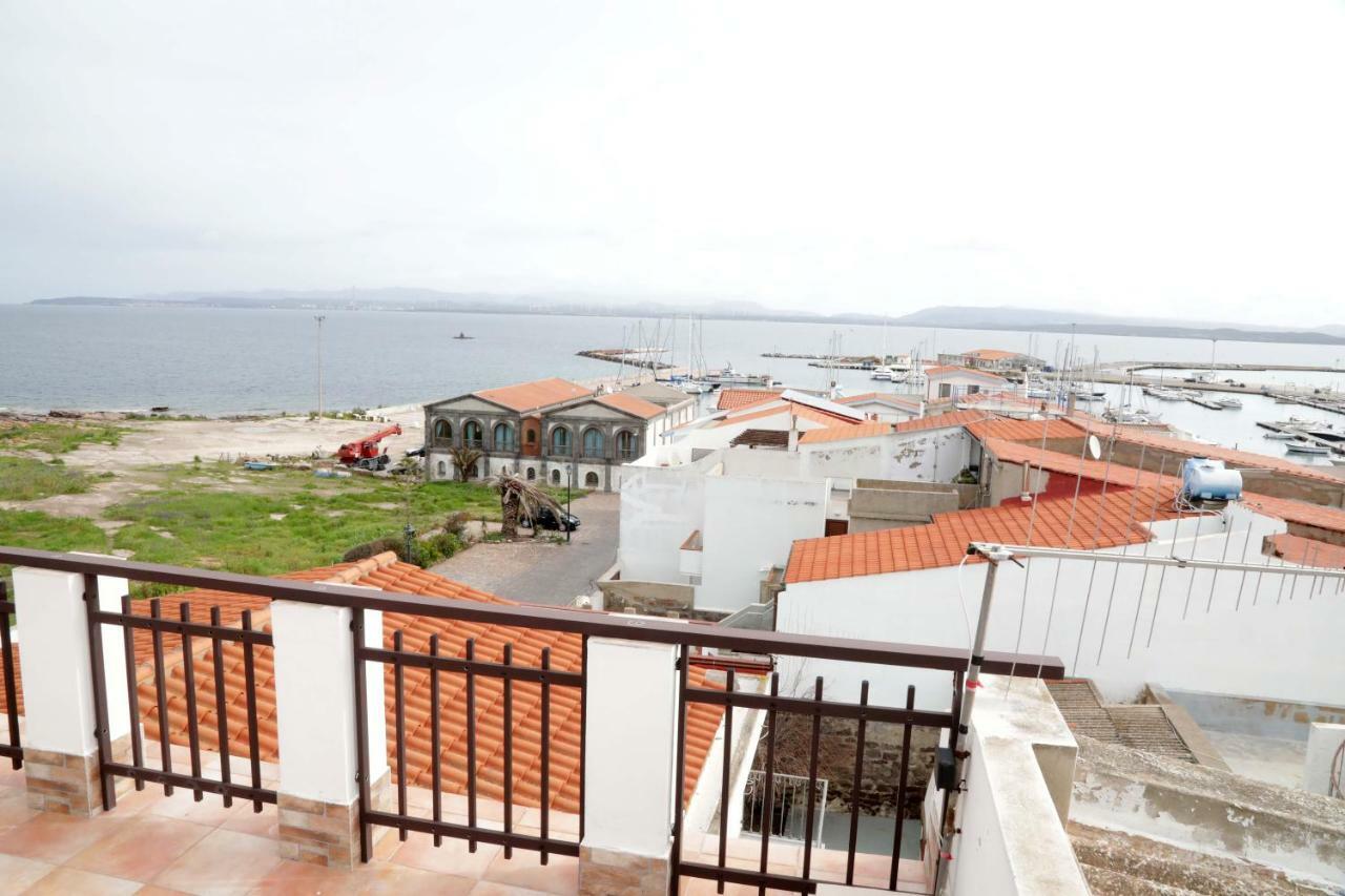 Luxury Apt Διαμέρισμα Calasetta Εξωτερικό φωτογραφία